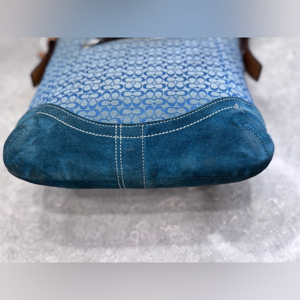 Coach Signature & Suede Blue Shoulder Bag #F10944 - Picture 7 of 12